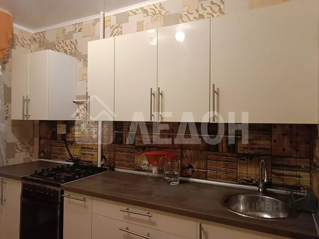 3-к кв. Омская область, Омск ул. 3-я Ленинградская, 43/1 (62.9 м) - Фото 1