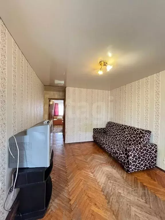 2-к кв. Татарстан, Казань Тверская ул., 9 (46.1 м) - Фото 1