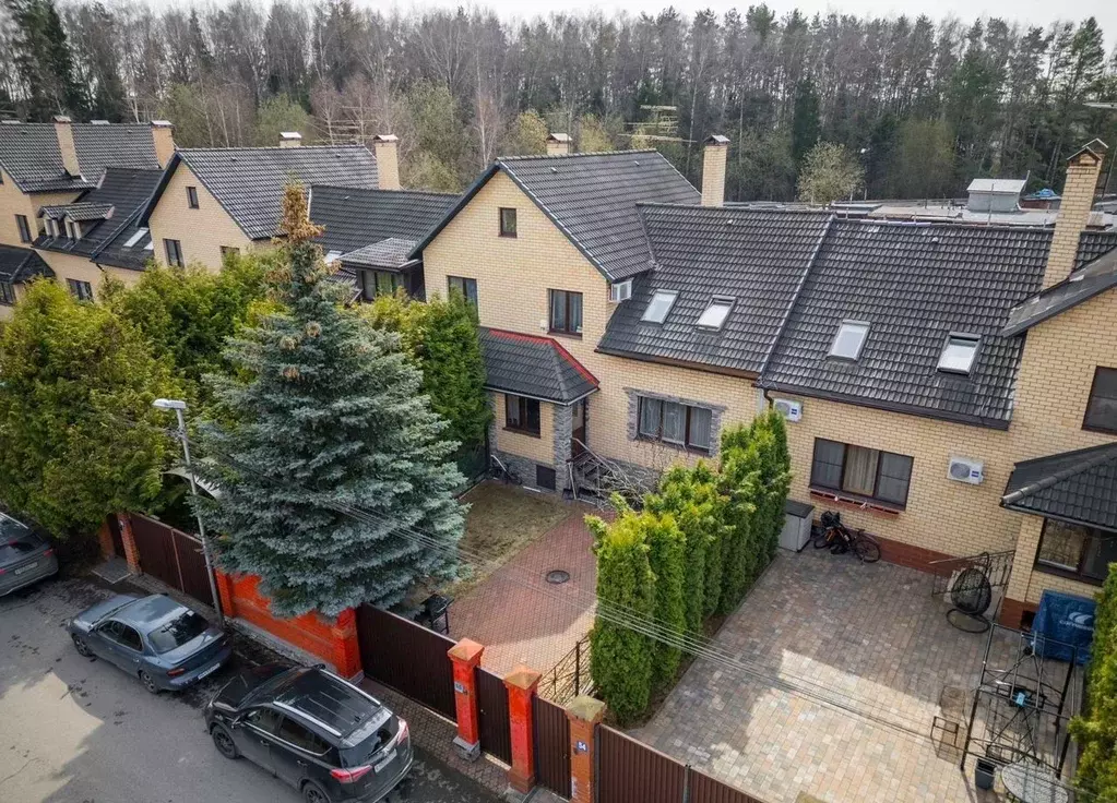 Таунхаус в Москва ул. Армейская, 9к55 (206 м) - Фото 1