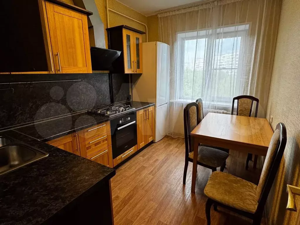 2-к. квартира, 54 м, 3/9 эт. - Фото 0