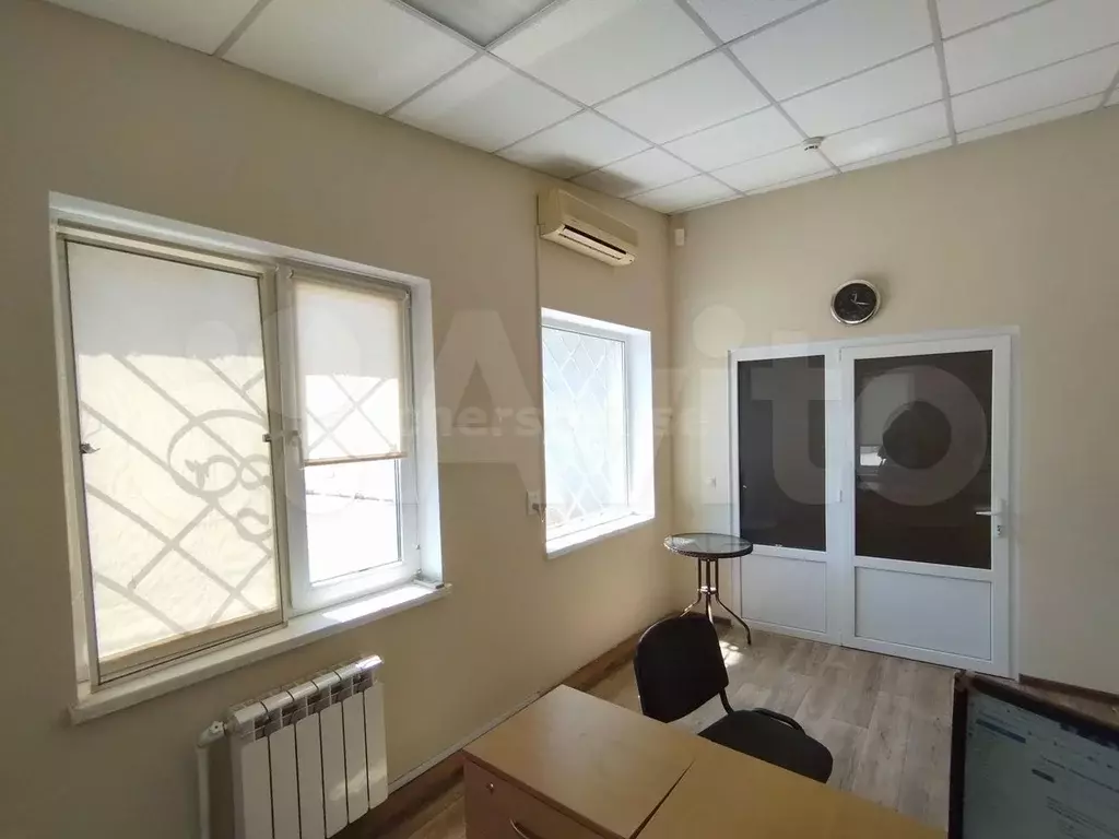 Аренда офисного помещения 15 кв м, 2/2 этаж ул. Керченская. Ленинский ... - Фото 0