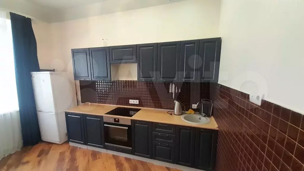 2-к. квартира, 64,5 м, 1/5 эт. - Фото 0