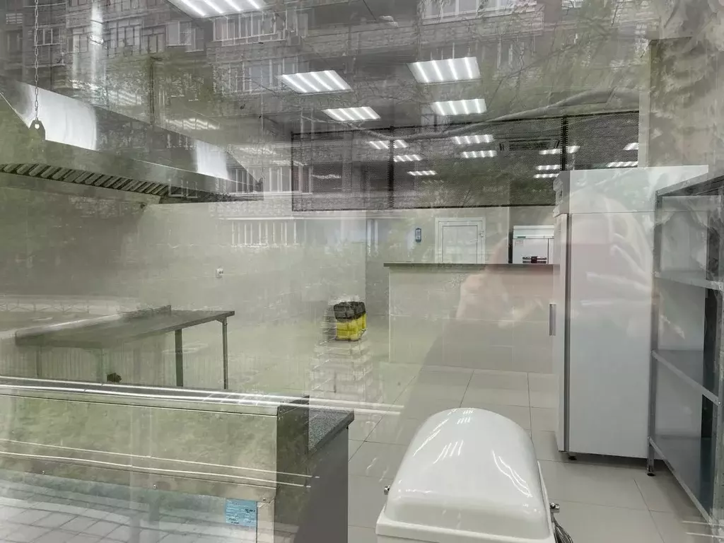 Торговая площадь в Свердловская область, Екатеринбург ул. ... - Фото 1