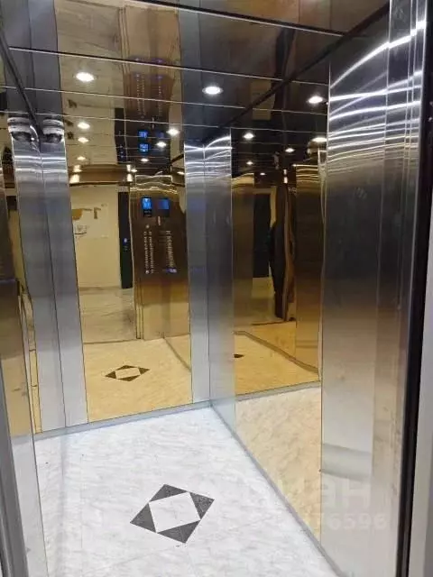 Помещение свободного назначения в Красноярский край, Красноярск ул. ... - Фото 0