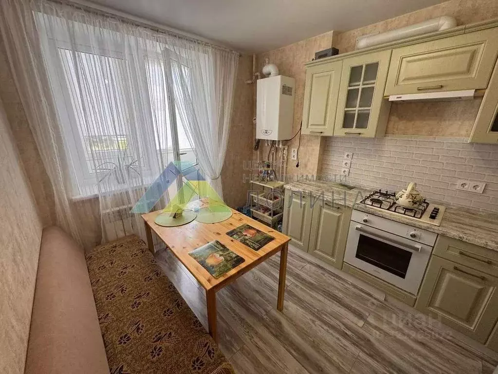 1-к кв. Волгоградская область, Волгоград ул. Химина, 10А (35.0 м) - Фото 0