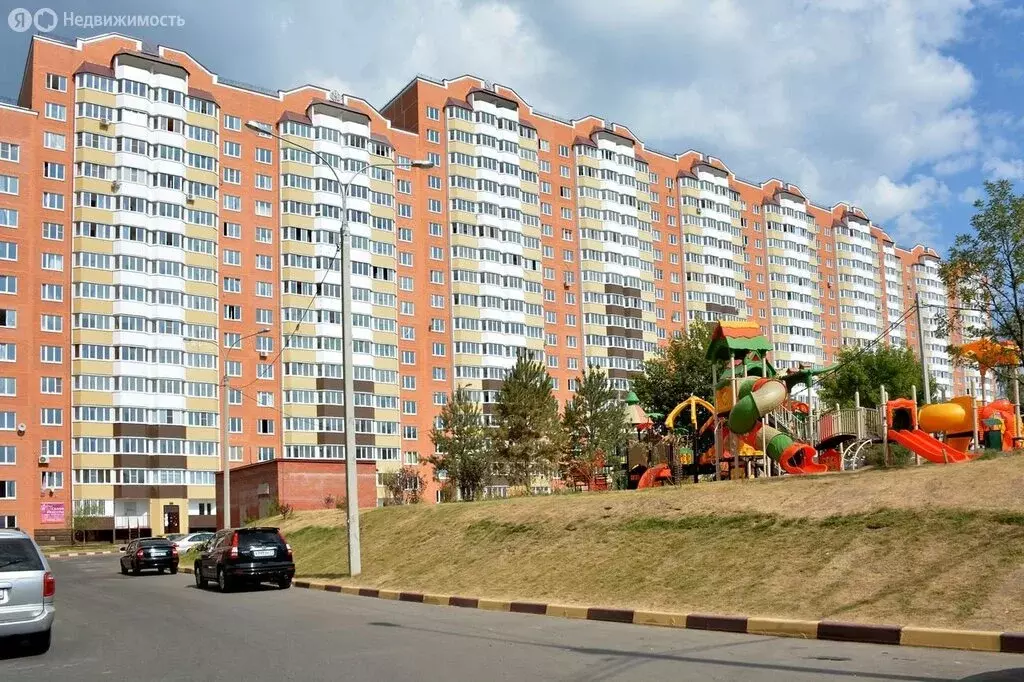 2-комнатная квартира: Домодедово, улица Текстильщиков, 41Б (58 м) - Фото 0