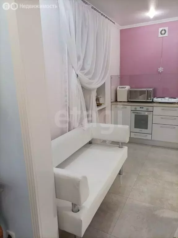 2-комнатная квартира: Тюмень, Заречный проезд, 14 (70.7 м) - Фото 2