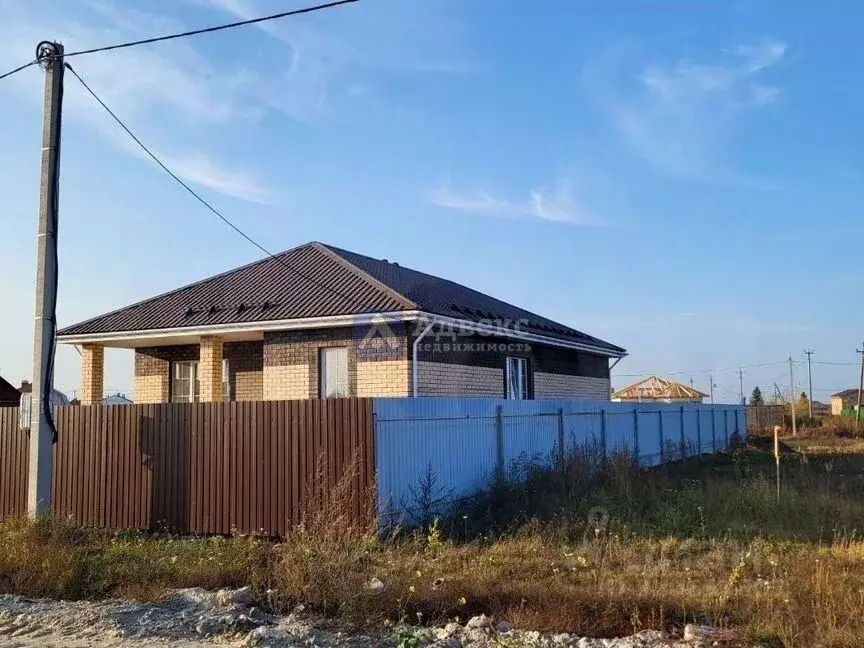 Дом в Тюменская область, Тюменский район, с. Луговое ул. Тверская, 8 ... - Фото 1