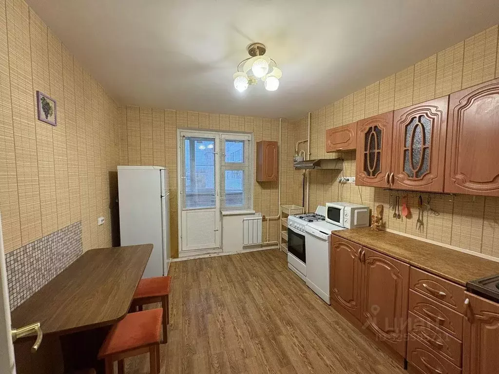 1-к кв. Псковская область, Псков Зональный пер., 15 (35.7 м) - Фото 1