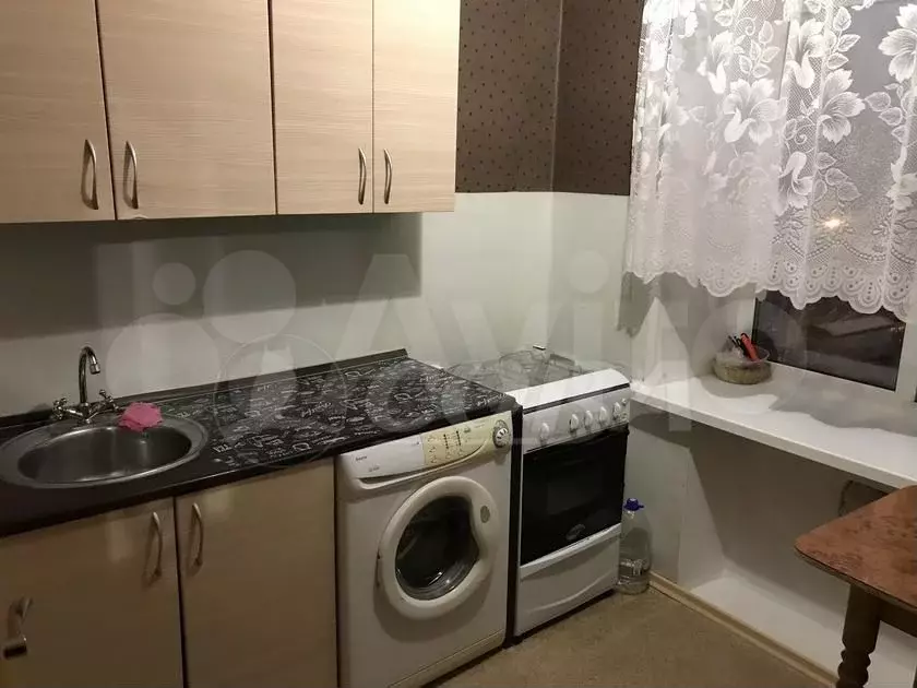 1-к. квартира, 32 м, 5/5 эт. - Фото 0