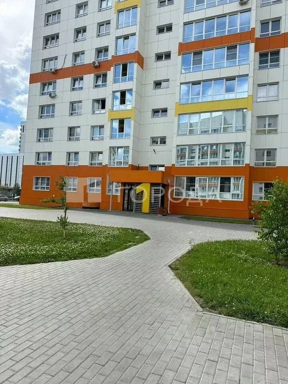 2-к кв. Алтайский край, Барнаул ул. Имени В.Т. Христенко, 15 (51.7 м) - Фото 0