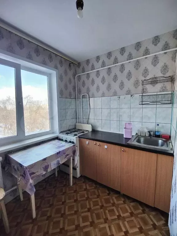 3-к. квартира, 62 м, 5/5 эт. - Фото 0