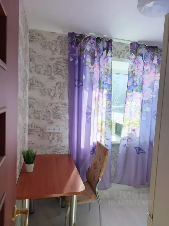 1-к кв. Свердловская область, Екатеринбург ул. Вали Котика, 11А (30.0 ... - Фото 1