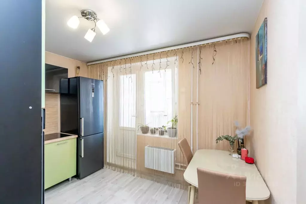 1-к кв. Тюменская область, Тюмень Кремлевская ул., 85к1 (39.6 м) - Фото 0