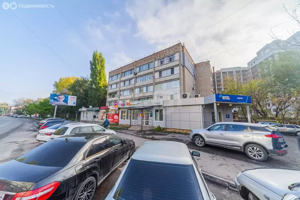 2-комнатная квартира: Энгельс, улица Волоха, 1А (57 м) - Фото 1