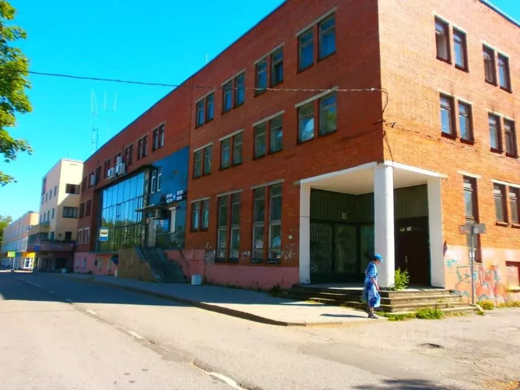 Офис в Ленинградская область, Приозерск ул. Калинина, 9 (300 м) - Фото 1