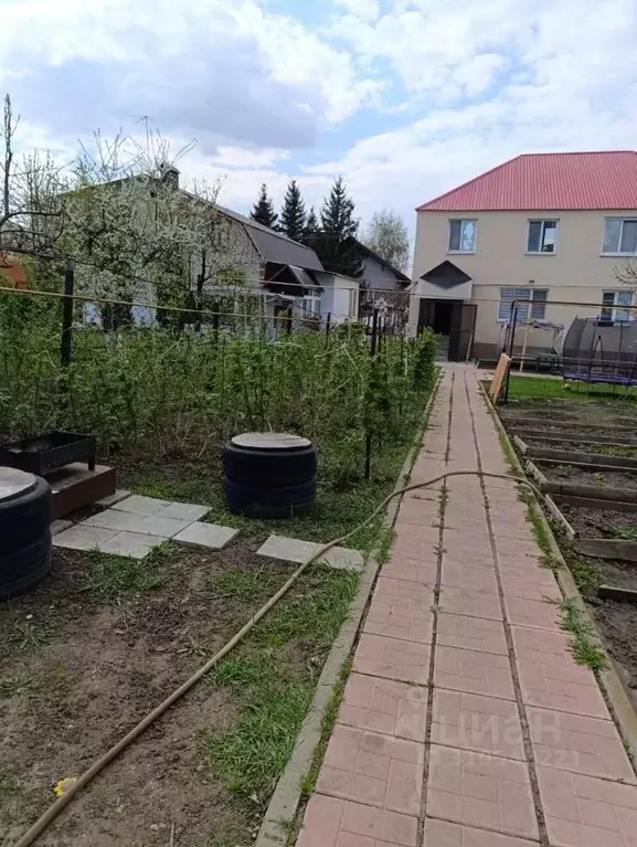 Дом в Саратовская область, с. Усть-Курдюм ул. Верхняя, 19 (286 м) - Фото 1