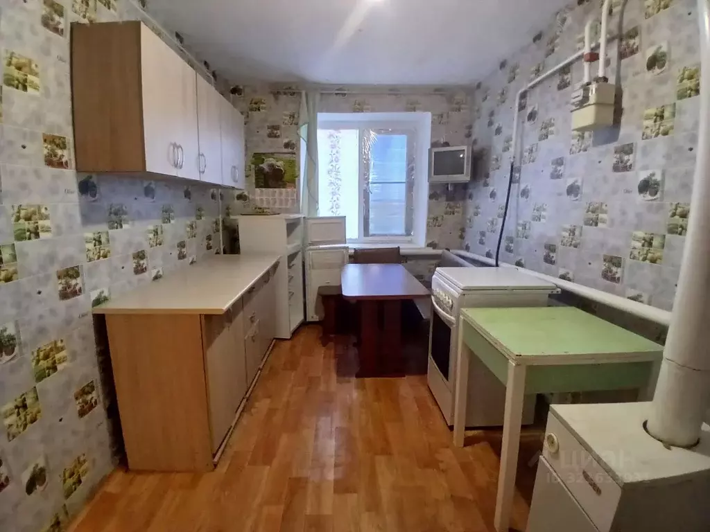 2-к кв. Волгоградская область, Палласовский район, Ромашковское с/пос, ... - Фото 1