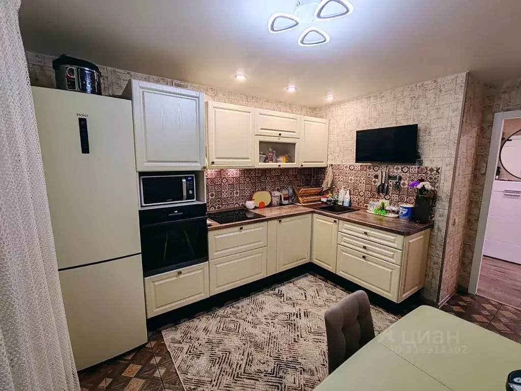 2-к кв. Ярославская область, Ярославль ул. Труфанова, 21к4 (59.0 м) - Фото 0