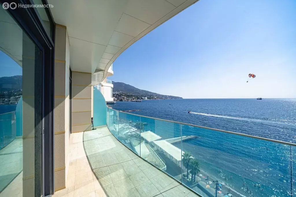 3-комнатная квартира: Ялта, квартал Приморский парк имени Гагарина, 3 ... - Фото 1