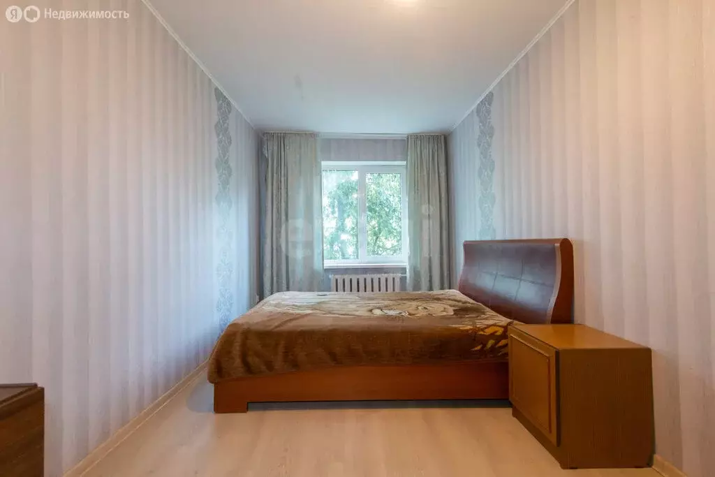 3-комнатная квартира: Калининград, улица Дзержинского, 104 (58.7 м) - Фото 1