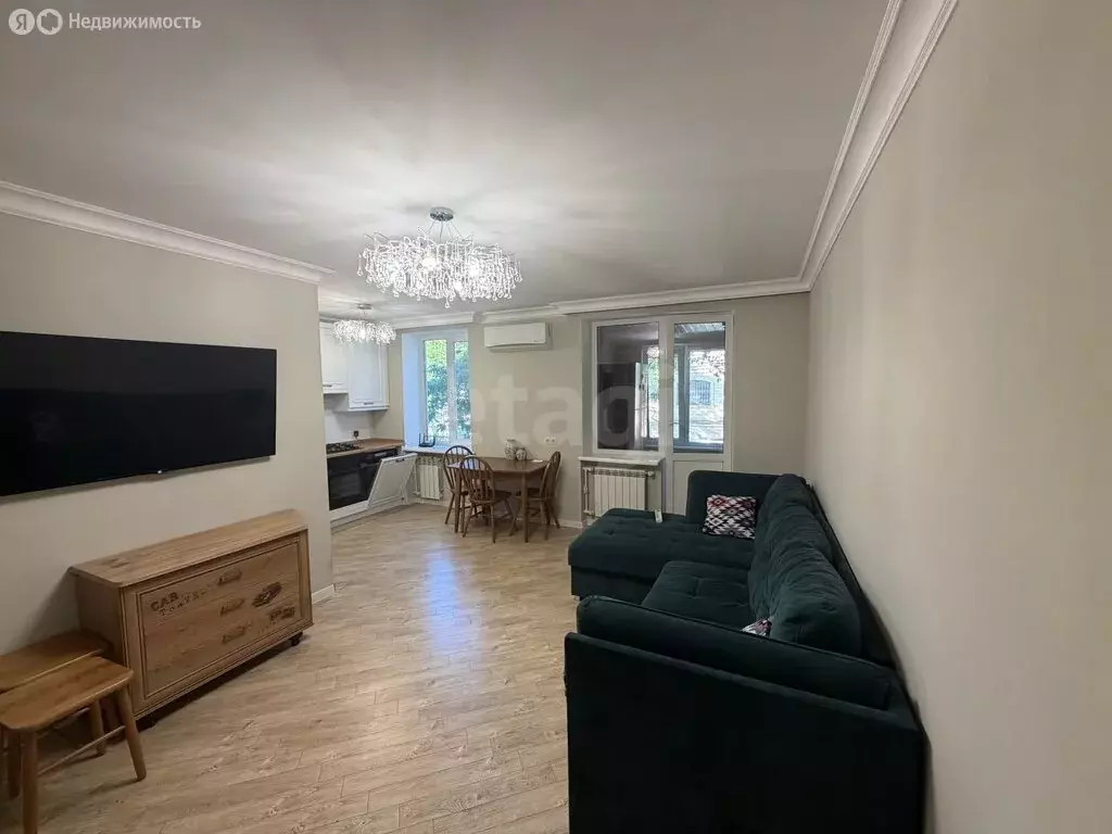 2-комнатная квартира: Махачкала, улица Гагарина, 21 (60 м) - Фото 1