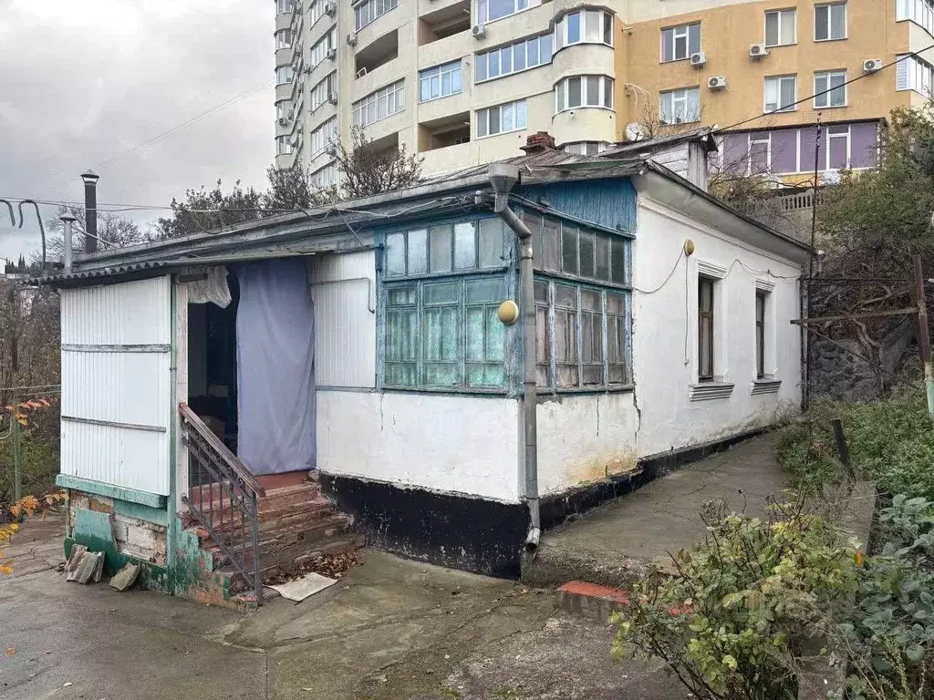 Дом в Крым, Алушта ул. Пуцатова (53 м) - Фото 1