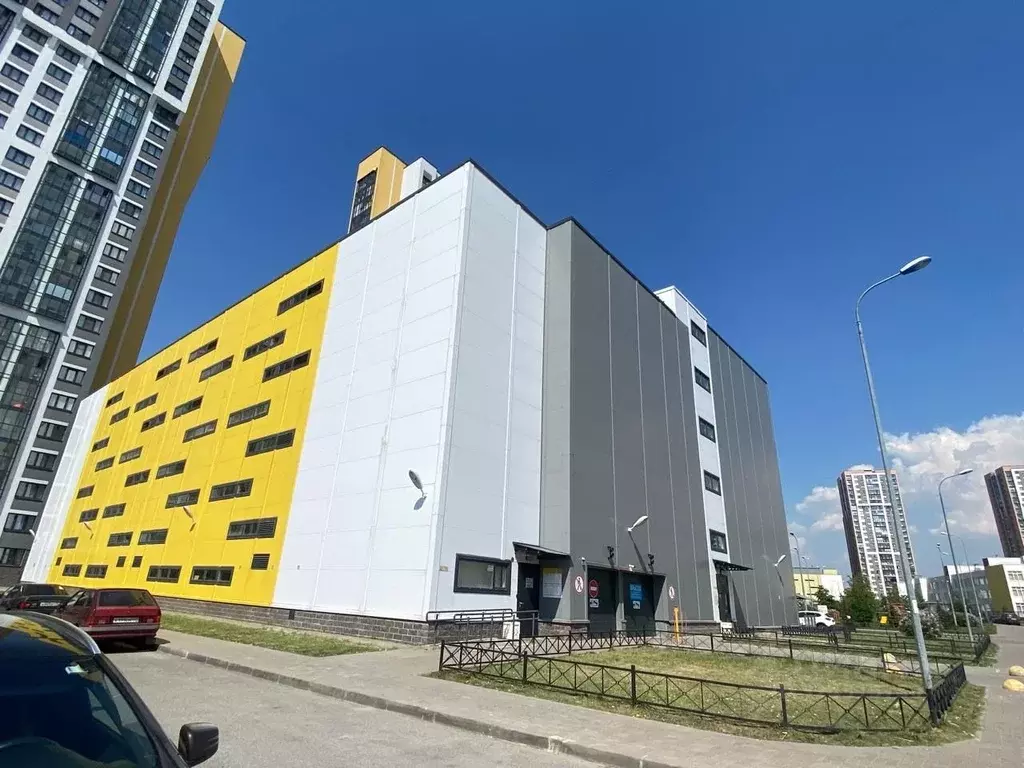 Гараж в Санкт-Петербург Парашютная ул., 65 (13 м) - Фото 1