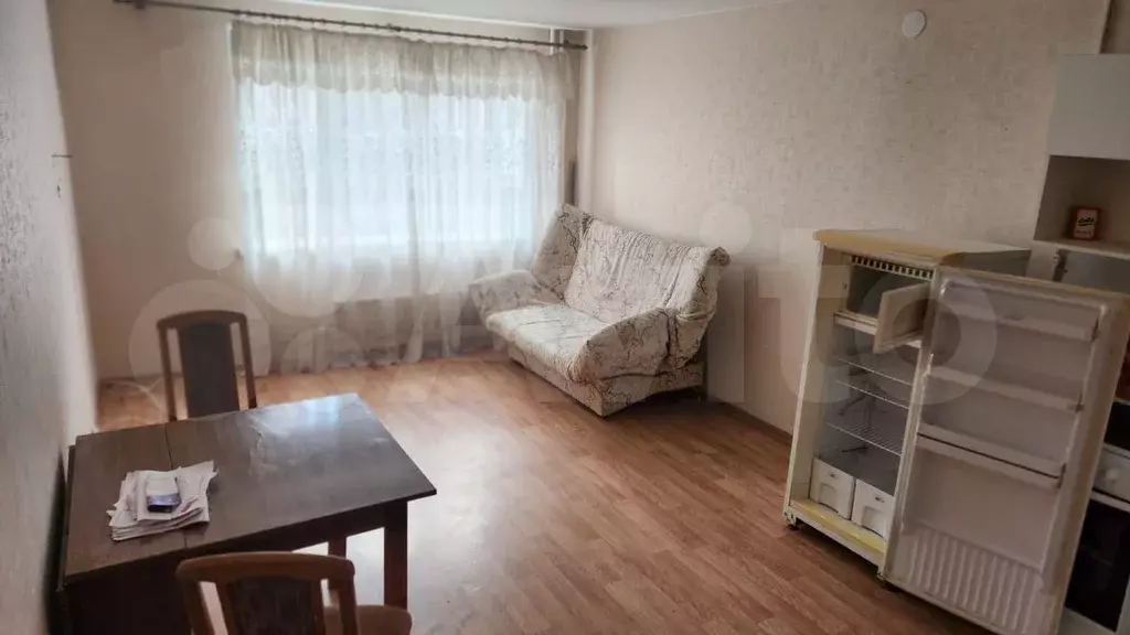 2-к. квартира, 42 м, 1/10 эт. - Фото 1