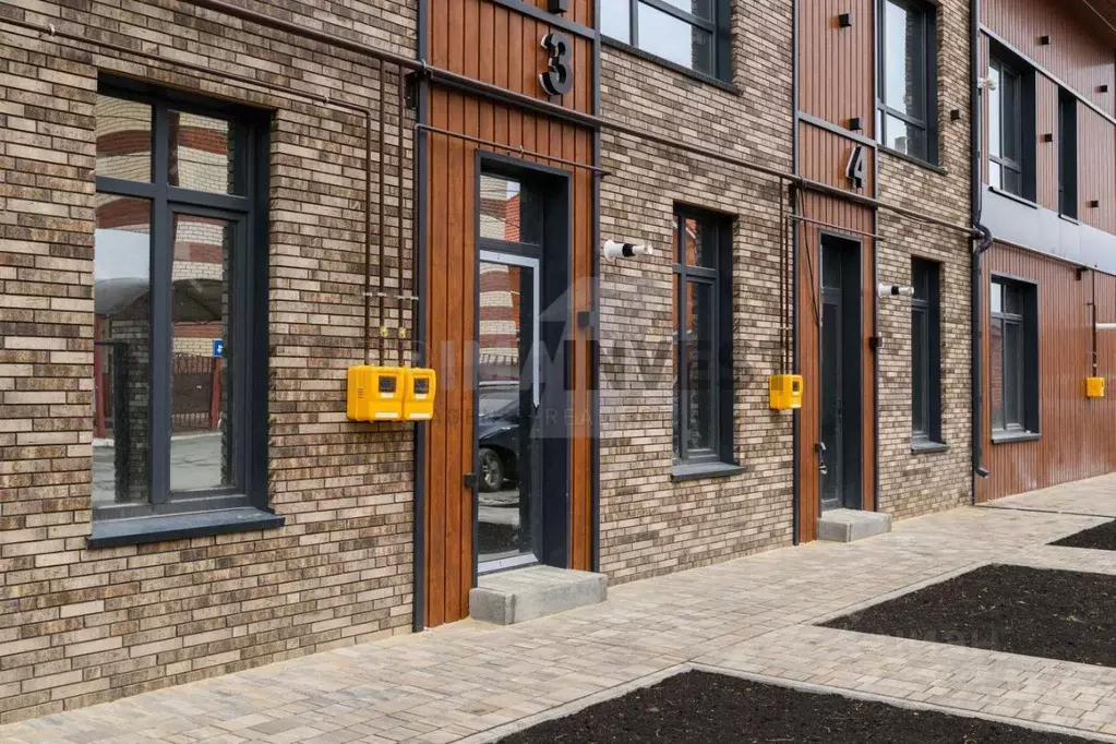 Офис в Челябинская область, Челябинск ул. Полянка, 6 (118 м) - Фото 1