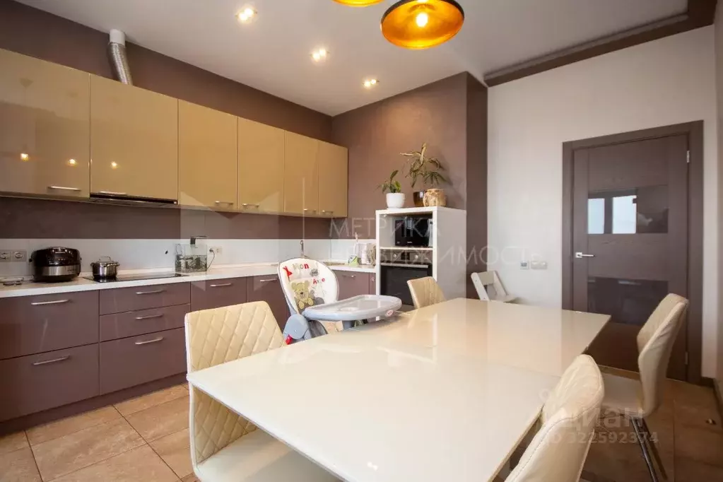 3-к кв. Тюменская область, Тюмень ул. Малыгина, 90 (132.0 м) - Фото 2