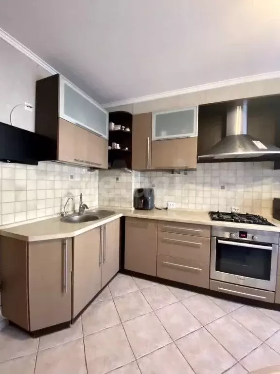 3-к. квартира, 71,1 м, 5/9 эт. - Фото 0