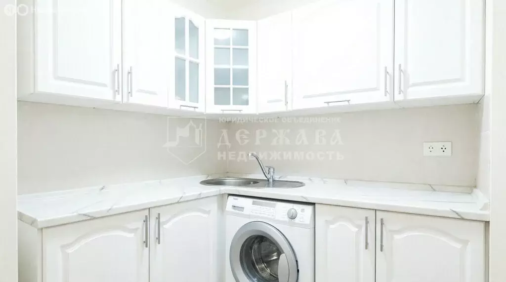 2-комнатная квартира: Кемерово, проспект Шахтёров, 34А (43.7 м) - Фото 2