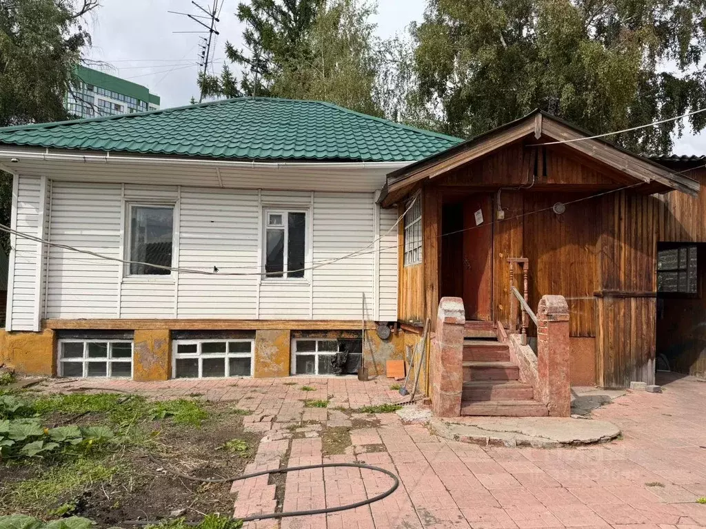 Дом в Новосибирская область, Новосибирск Красногорская ул. (50 м) - Фото 1