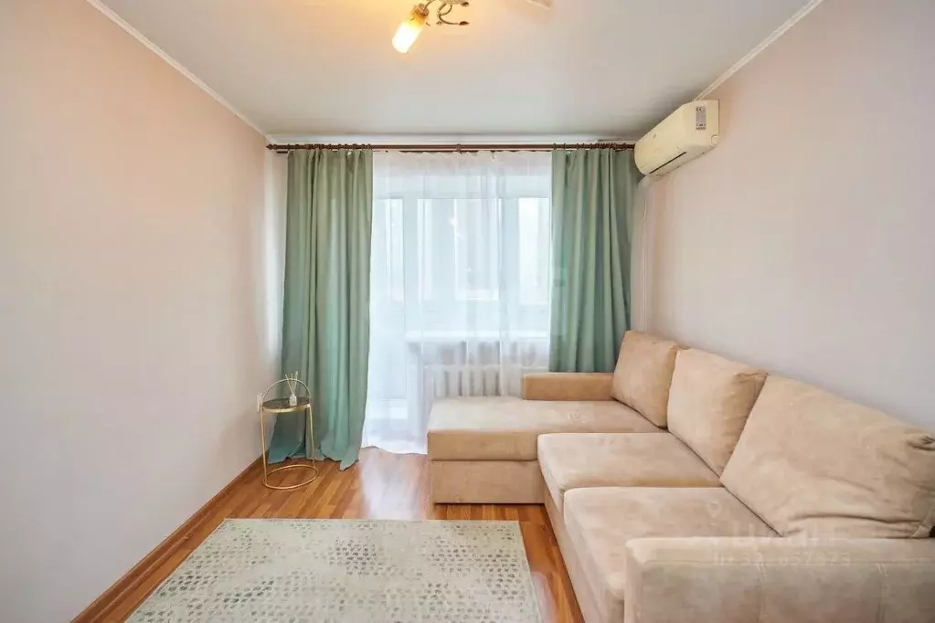 1-к кв. Тюменская область, Тюмень ул. Республики, 86 (28.3 м) - Фото 2