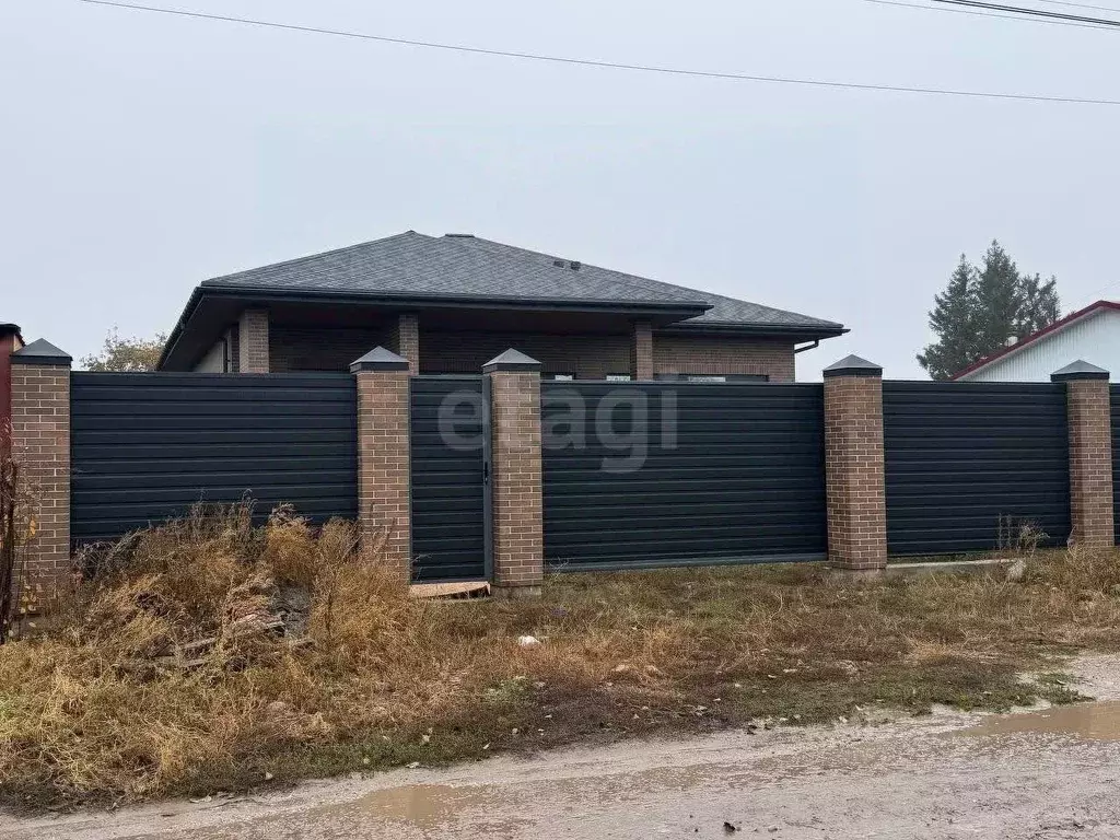 Дом в Саратовская область, Энгельс пос. Новое Осокорье, ул. ... - Фото 2