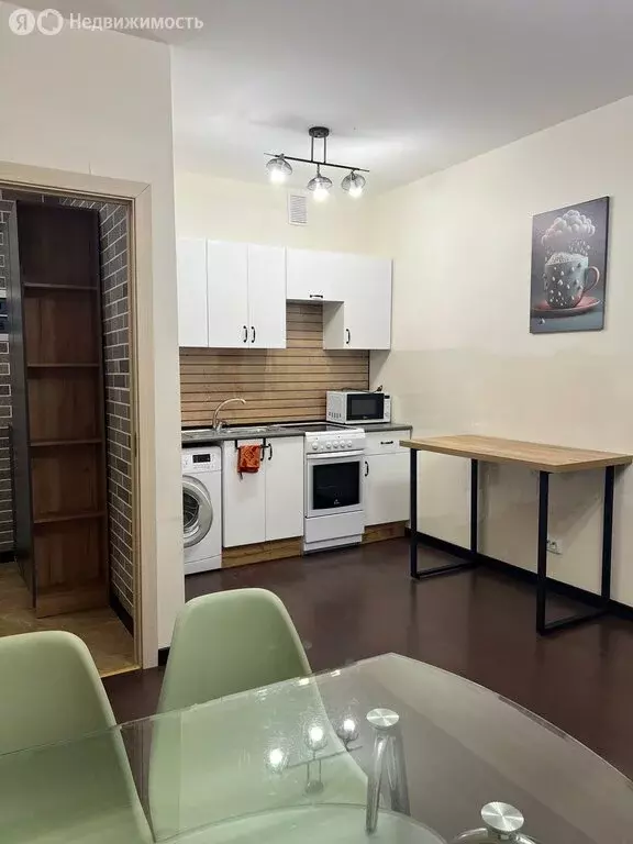 2-комнатная квартира: деревня Анкудиновка, Русская улица, 5 (56 м) - Фото 1