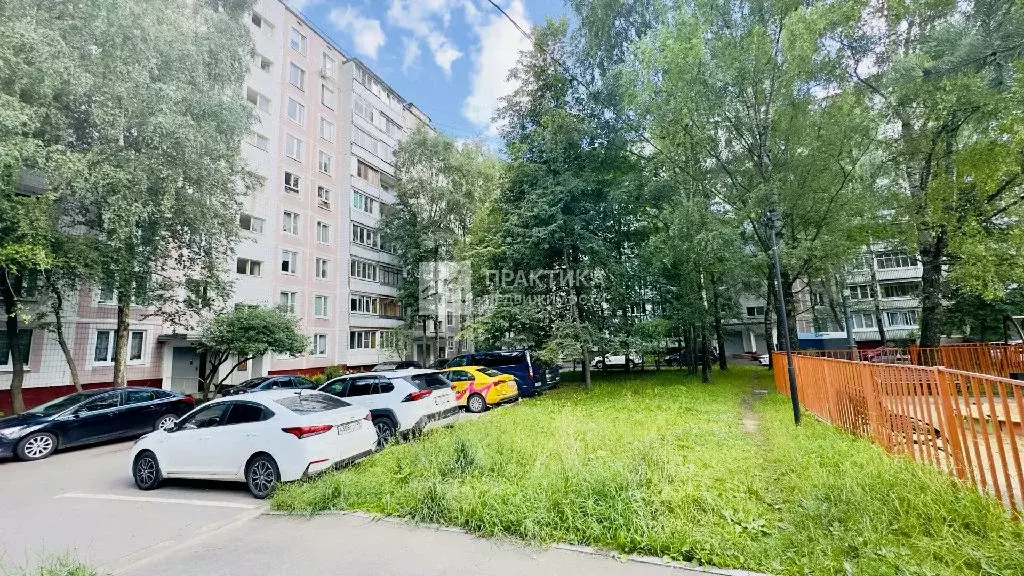 Продается 2-комнатная квартира - Фото 1