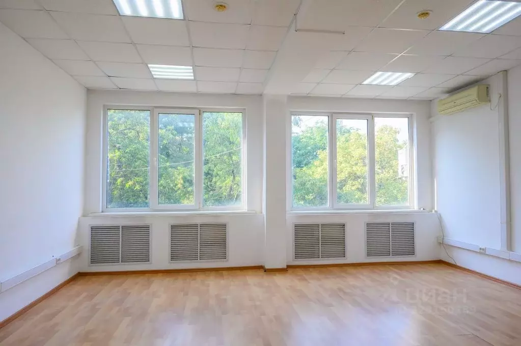 Офис в Краснодарский край, Краснодар Сормовская ул., 3 (36 м) - Фото 1