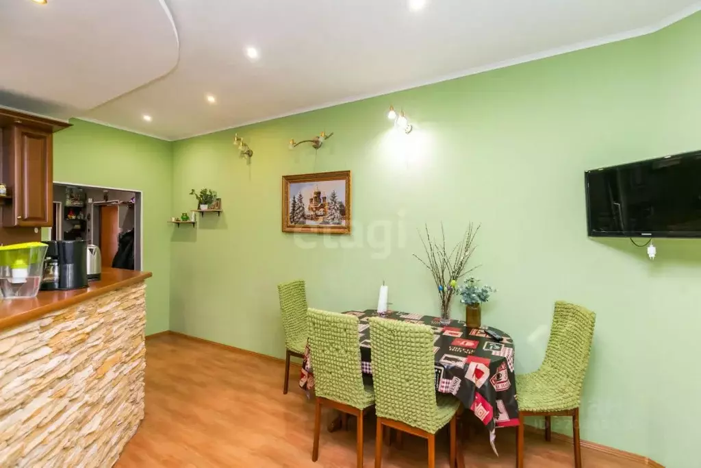 2-к кв. Ханты-Мансийский АО, Сургут наб. Ивана Кайдалова, 28/1 (77.2 ... - Фото 1