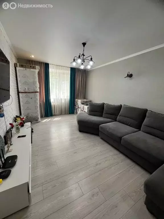 3-комнатная квартира: Энгельс, улица Колотилова, 6Б (77 м) - Фото 2