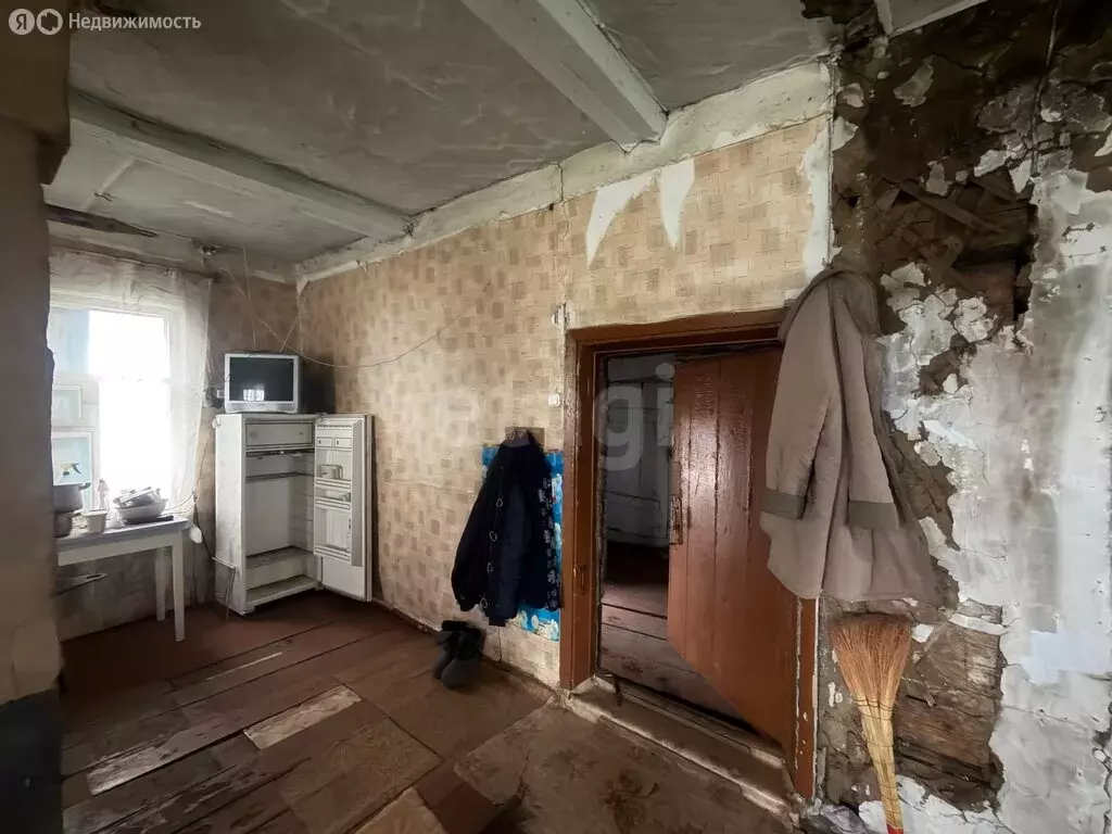 Дом в Ачинск, Пушкинская улица (31.9 м) - Фото 2