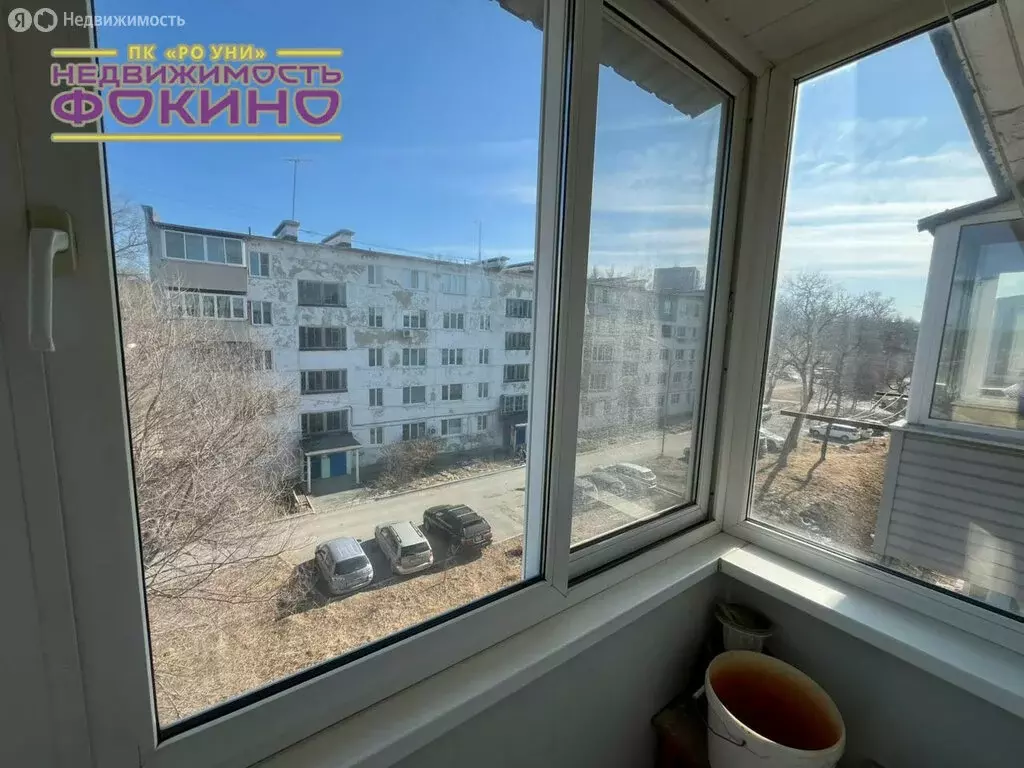 2-комнатная квартира: Большой Камень, улица Академика Крылова, 7 (36 ... - Фото 1