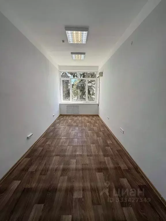Офис в Крым, Симферополь ул. Гагарина, 14А (21 м) - Фото 1