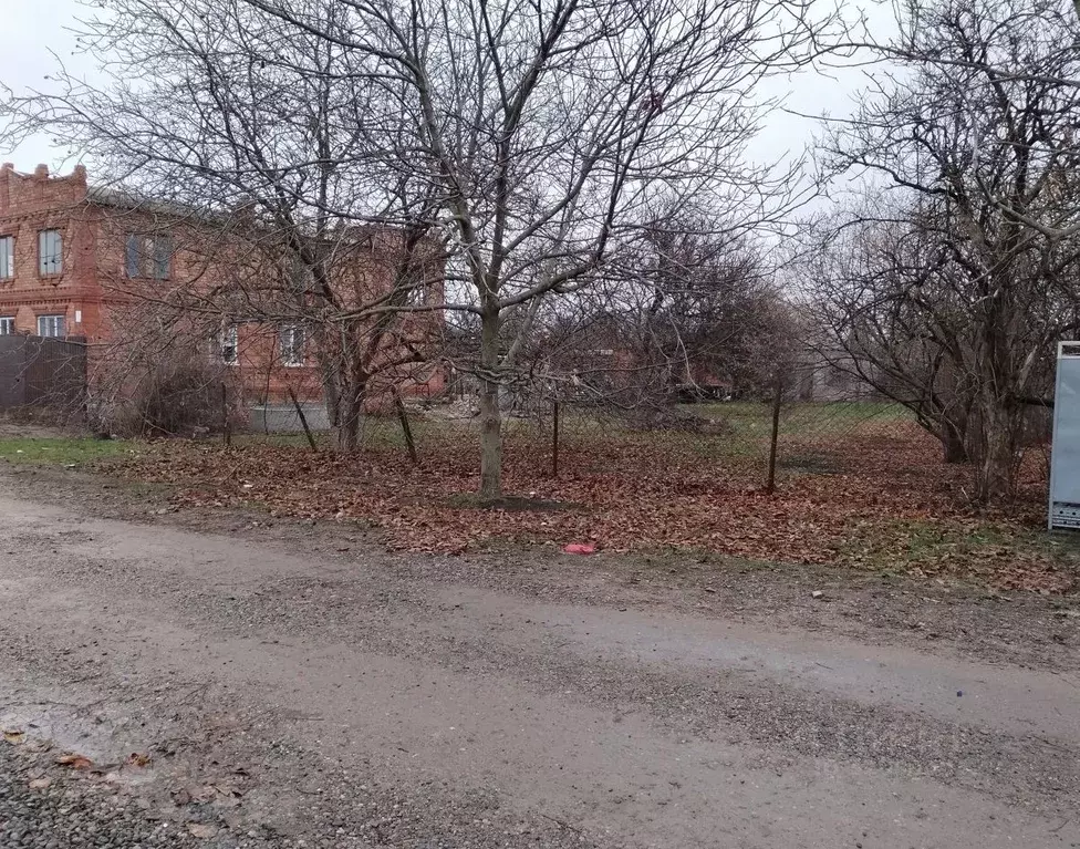 Участок в Краснодарский край, Ейское городское поселение, пос. ... - Фото 1