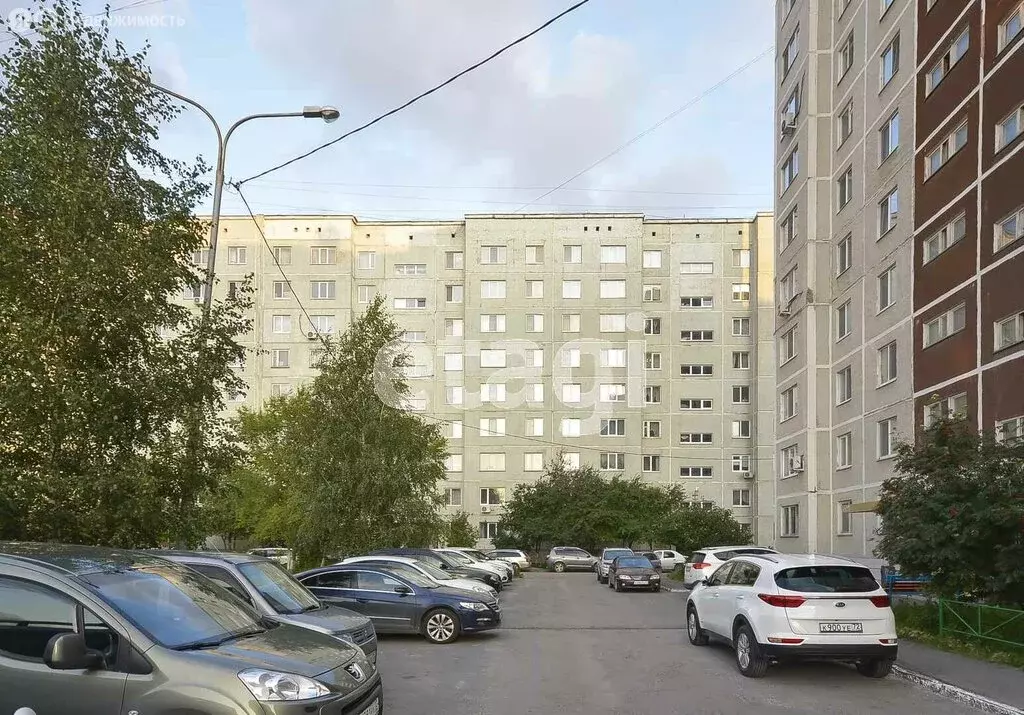 2-комнатная квартира: Тюмень, улица Мельникайте, 136 (53.5 м) - Фото 1