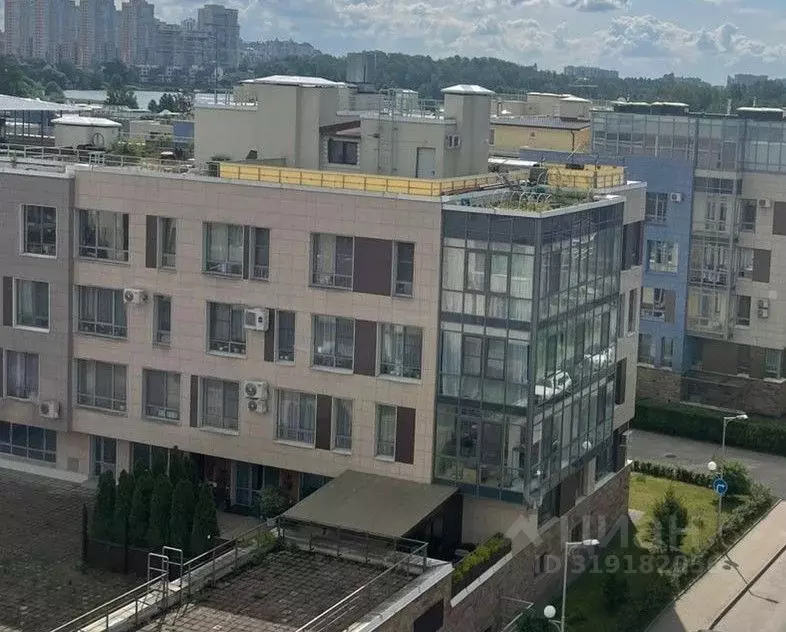 2-к кв. Санкт-Петербург ш. Суздальское, 12к2 (88.4 м) - Фото 0