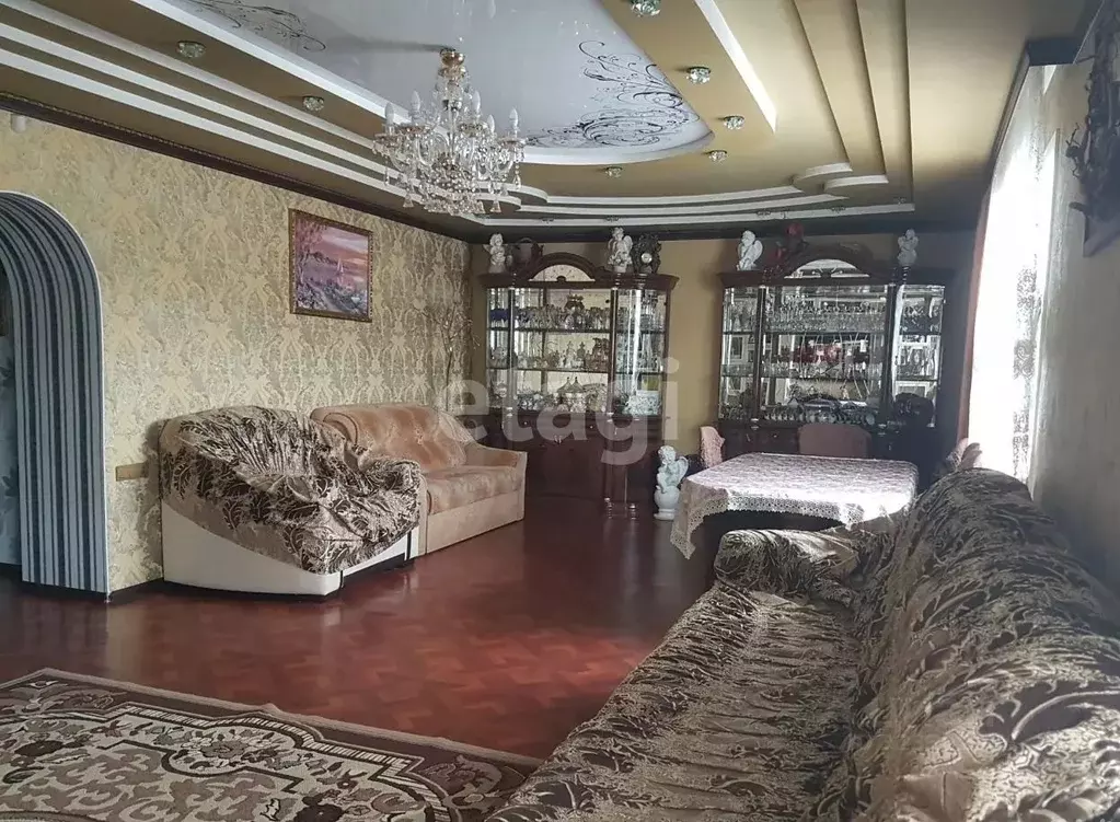 Дом в Алтай, Майминский район, с. Майма Тихая ул., 6 (220 м) - Фото 1