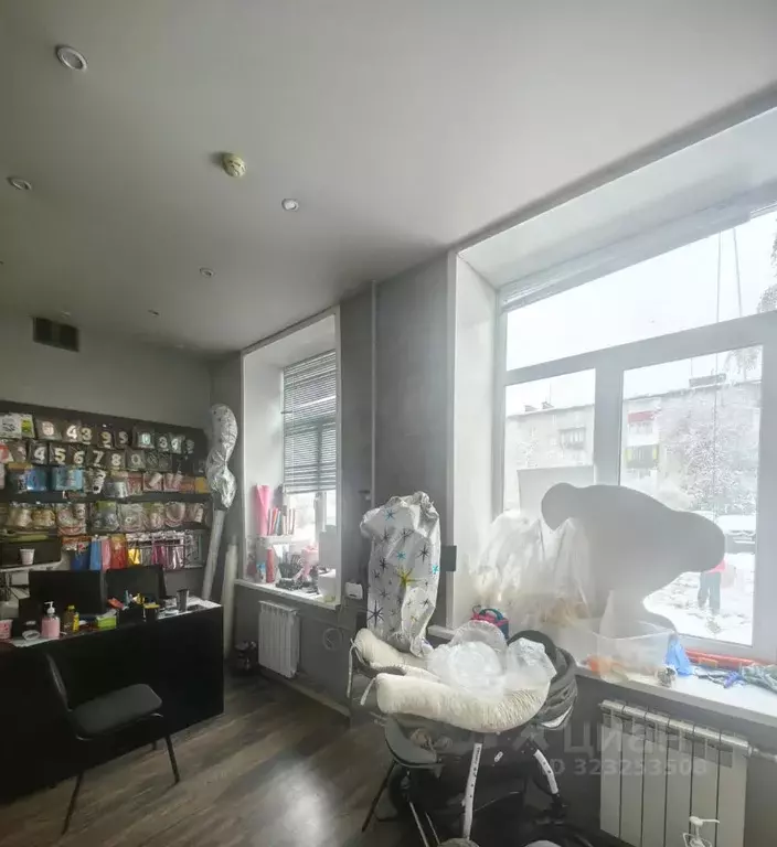 Помещение свободного назначения в Кемеровская область, Кемерово ул. 9 ... - Фото 1