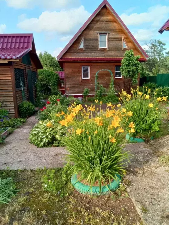 Дом в Ленинградская область, Киришский район, Будогощь пгт ул. ... - Фото 1